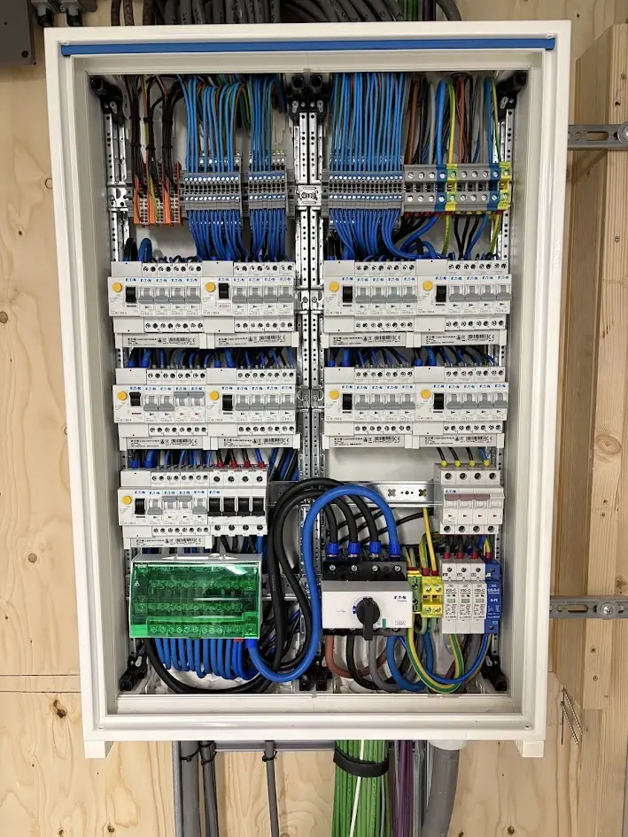 Elektra-installatie door Focus in Amsterdam